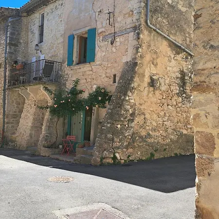 Appartement 2 Personnes A Salles Sous Bois Buitenkant foto
